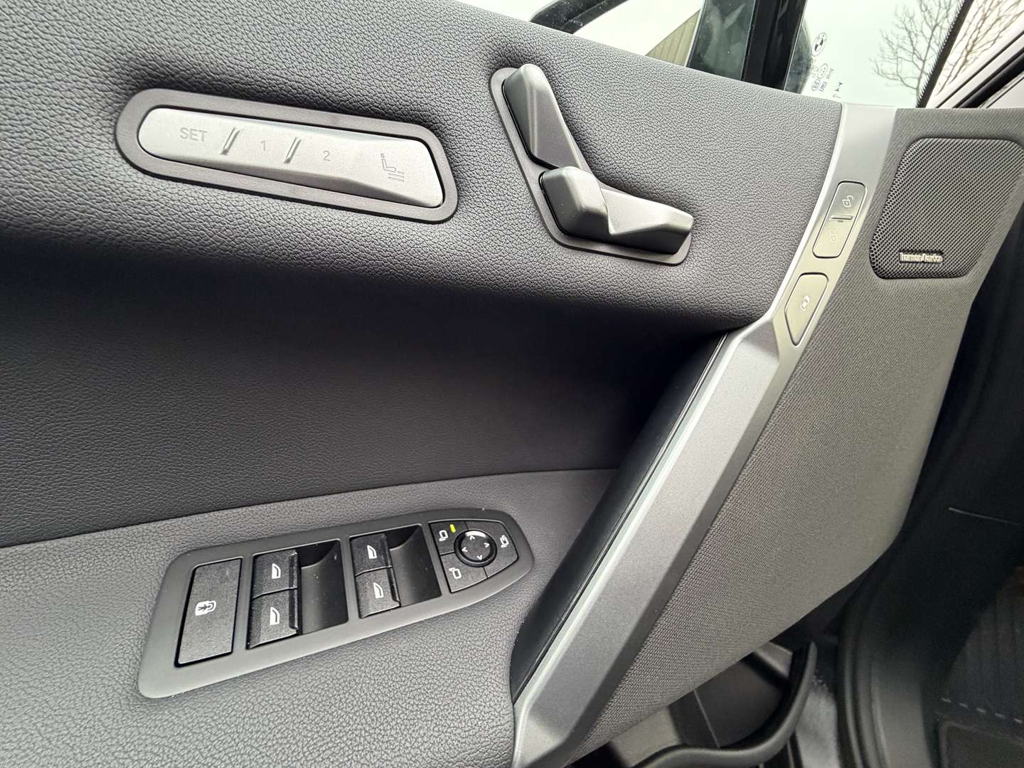 BMW IX M Sport XDrive45 - 2025 - Joinsteer - #12