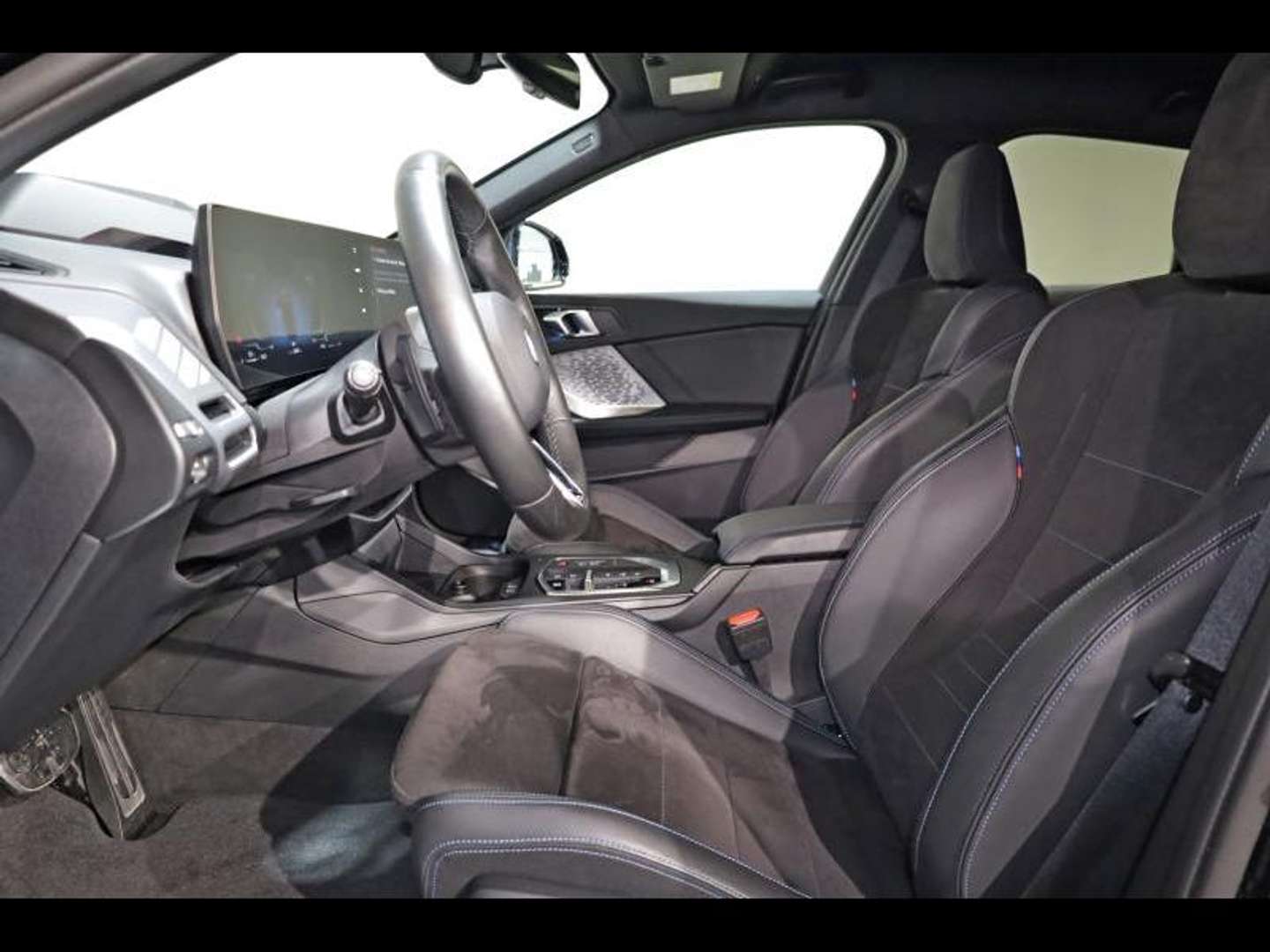 BMW Série 1 Hatch M Sport 120 - 2024 - Joinsteer - #9
