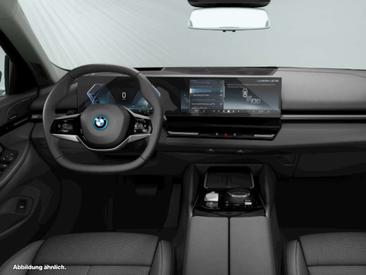 BMW Série 5 530e — photo 3