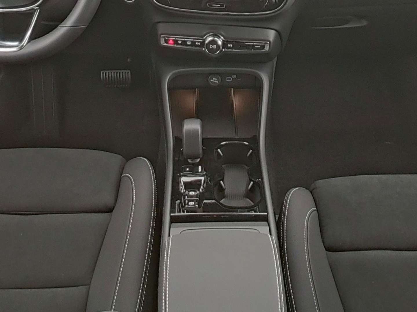 Volvo XC40 B3 Plus - 2025 - Joinsteer - #6