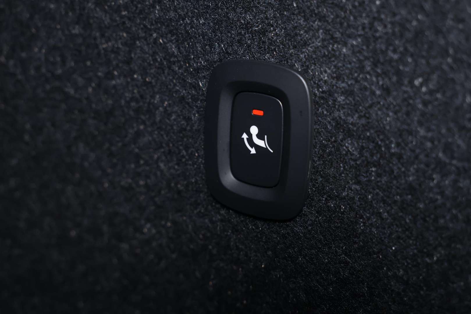 Volvo C40 Recharge PLUS - 2024 - Joinsteer - #19