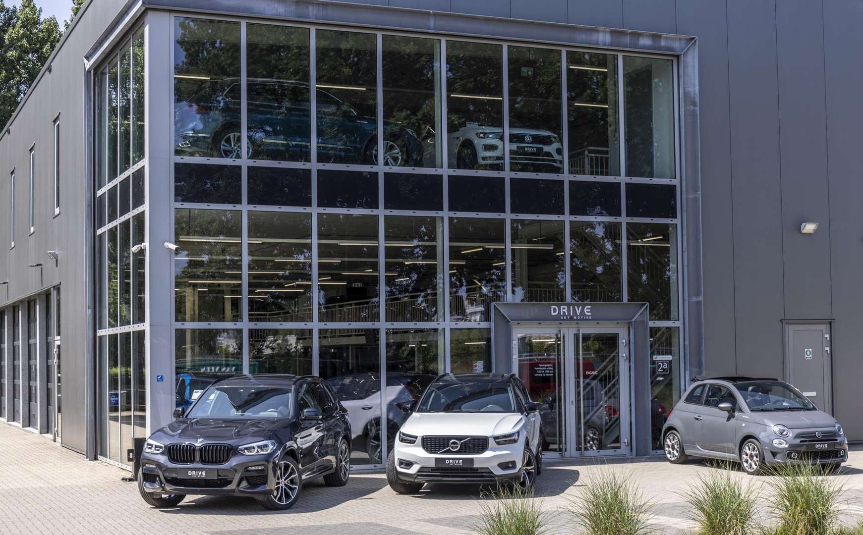 Volvo XC40 T4 Recharge R-Design - 2022 - Joinsteer - #1