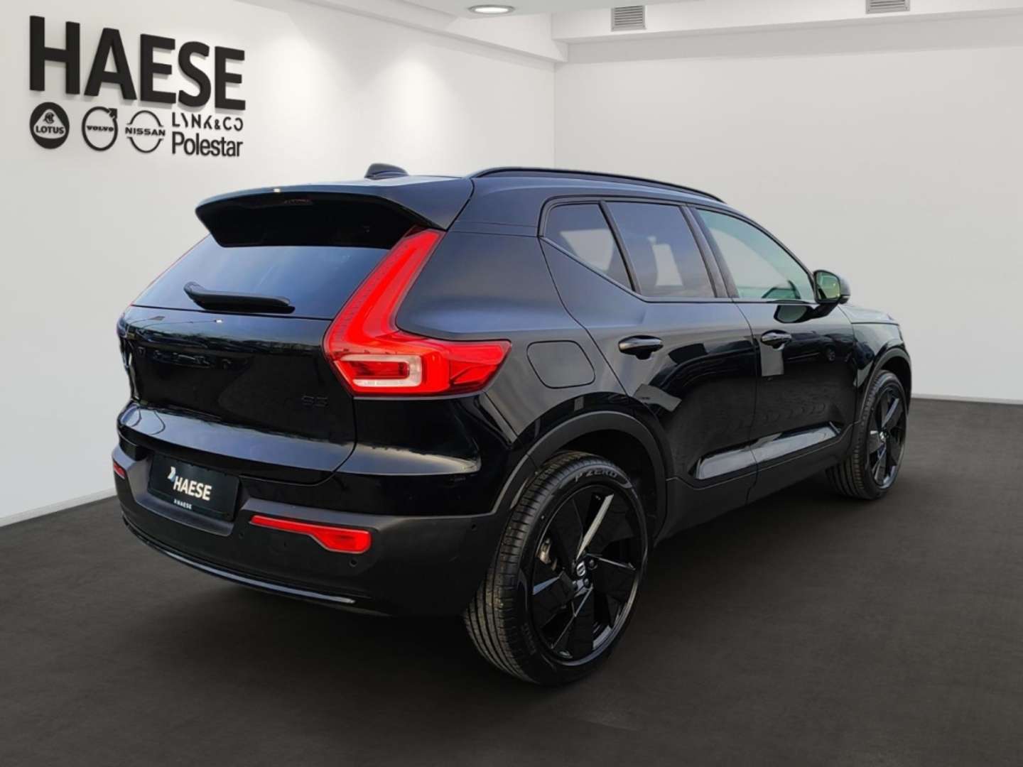 Volvo XC40 B3 Ultra Black Edition - 2025 - Joinsteer - #5