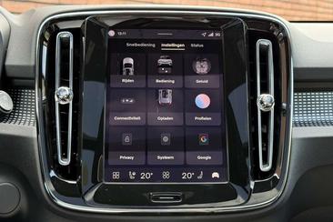 Volvo C40 Recharge PLUS — photo 14