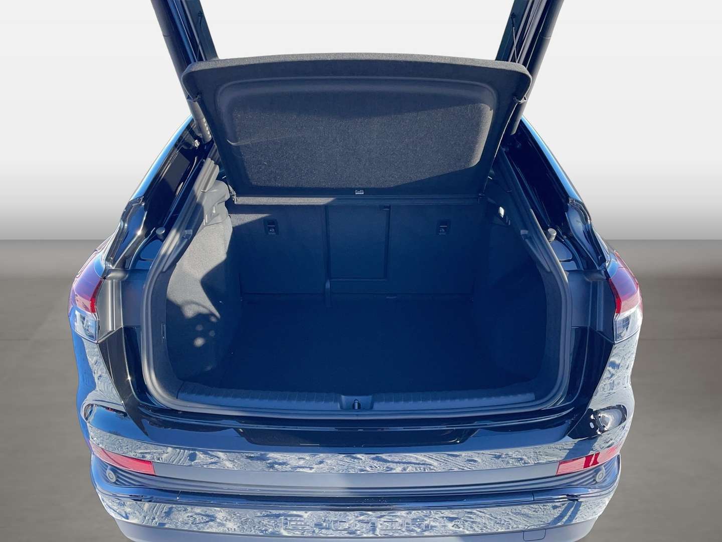 Audi Q4 E-tron Sportback S Line 45 E-tron - 2025 - Joinsteer - #14