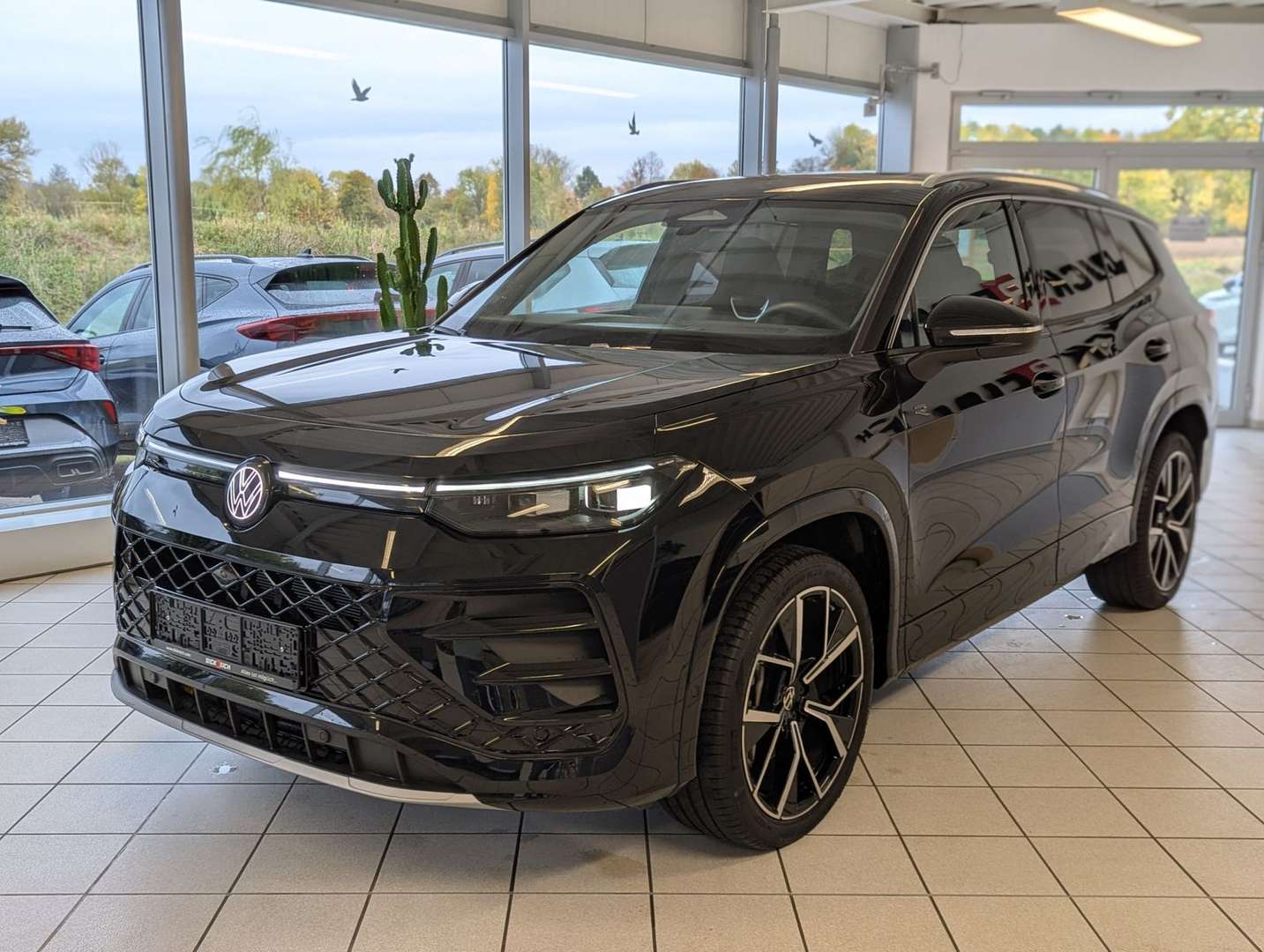 Volkswagen T-CROSS 4Motion R-Line - 2025 - Joinsteer - #2