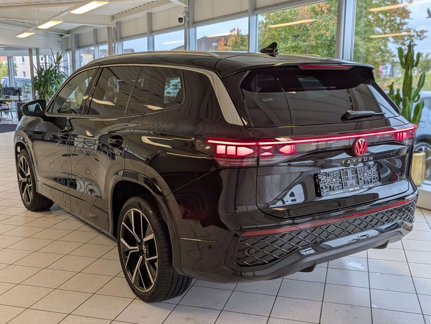 Volkswagen T-CROSS 4Motion R-Line - 2025 - Joinsteer - #4