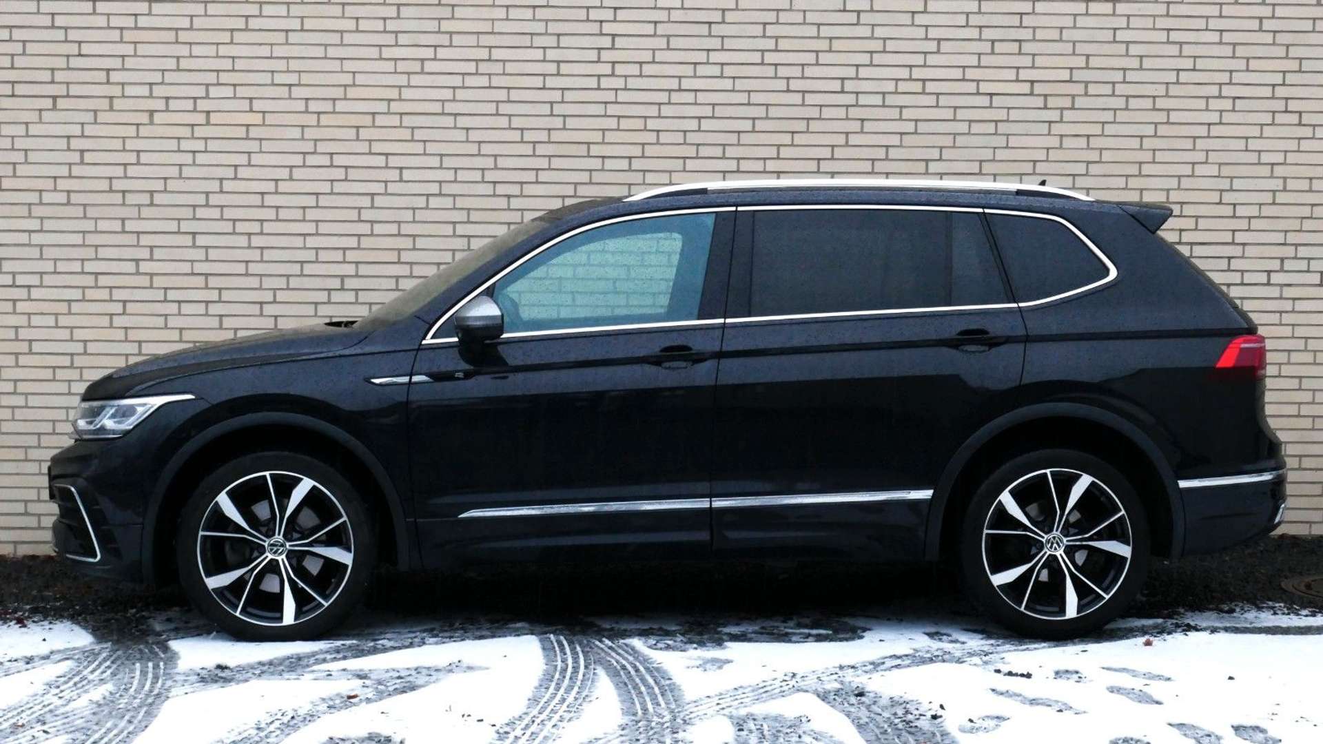 Volkswagen TIGUAN R-Line - 2022 - Joinsteer - #3