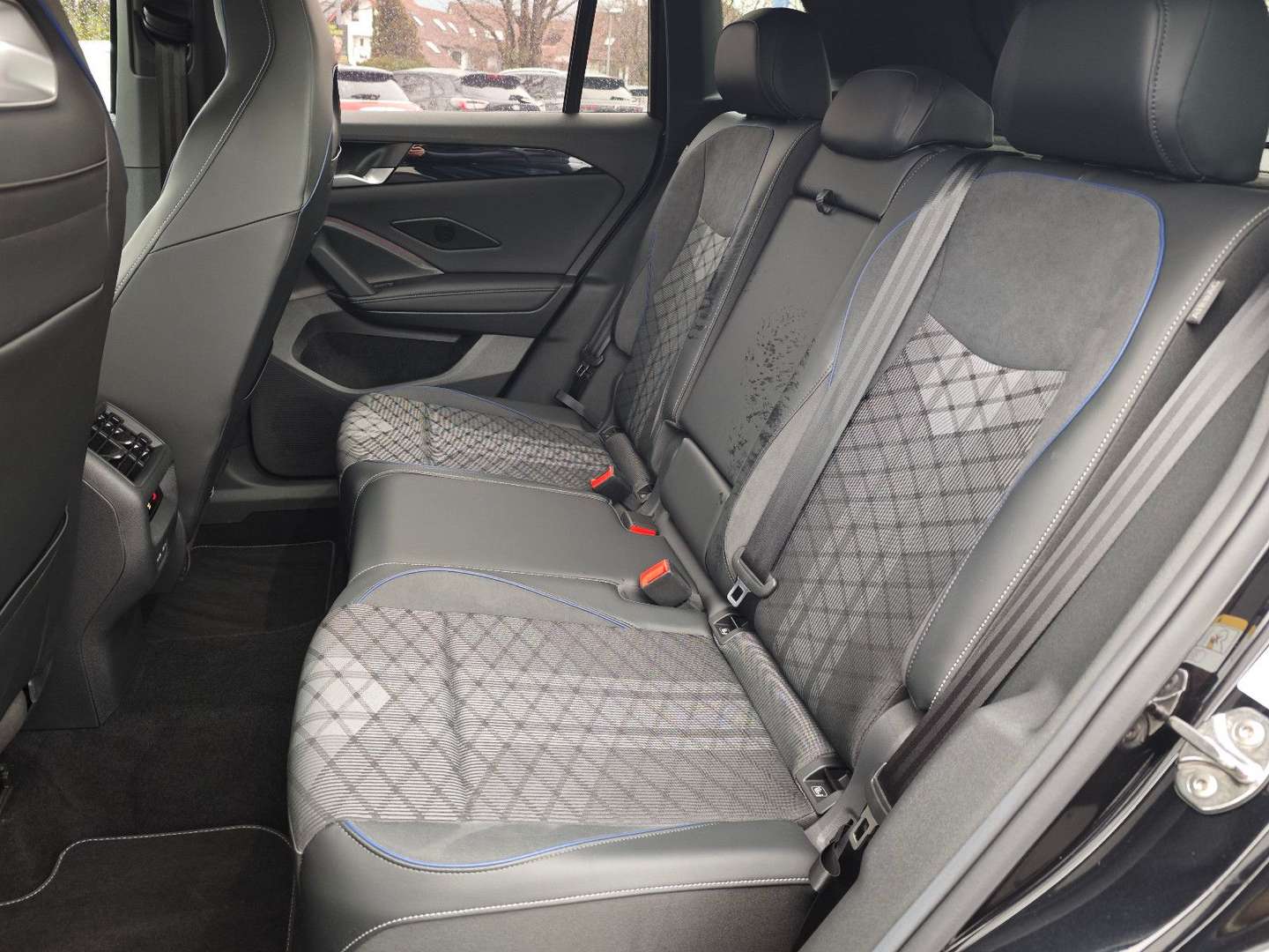 Volkswagen TIGUAN TDI R-Line - 2024 - Joinsteer - #12