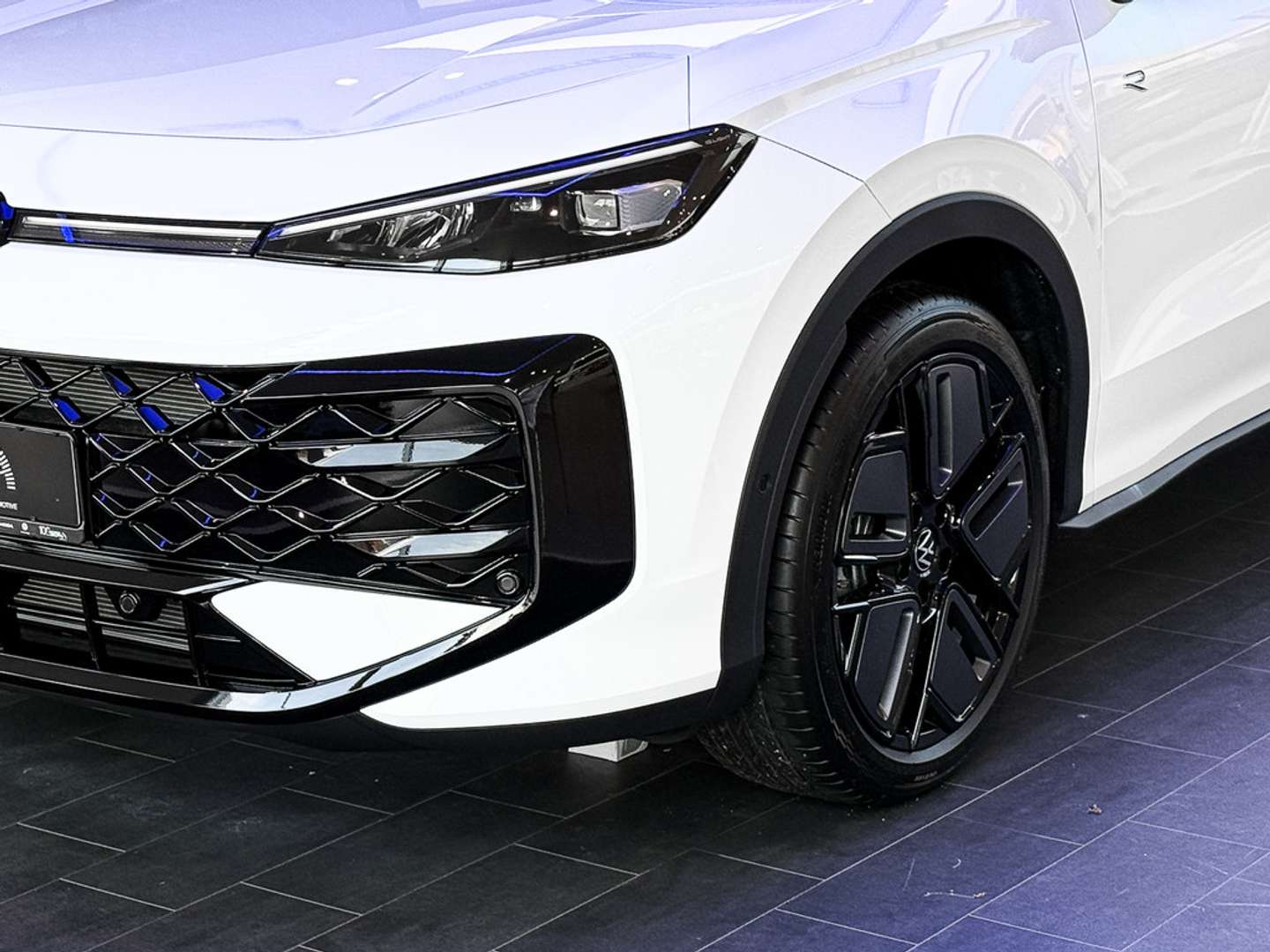 Volkswagen T-Roc R-Line - 2026 - Joinsteer - #3