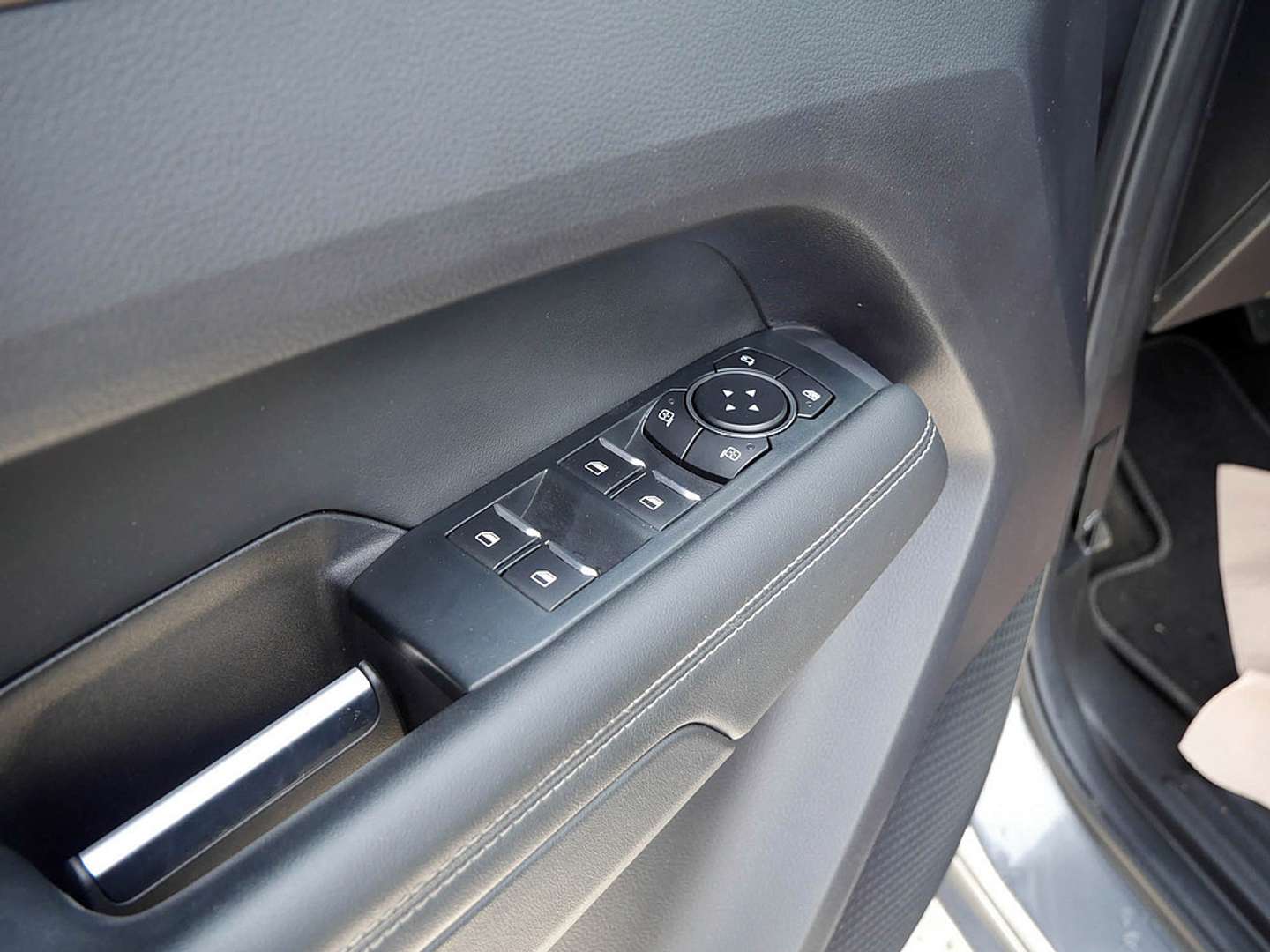 Volkswagen Amarok TDI 4Motion AVENTURA - 2023 - Joinsteer - #14