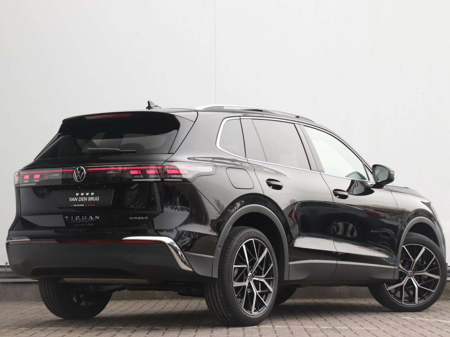 Volkswagen TIGUAN EHybrid Elegance - 2025 - Joinsteer - #3