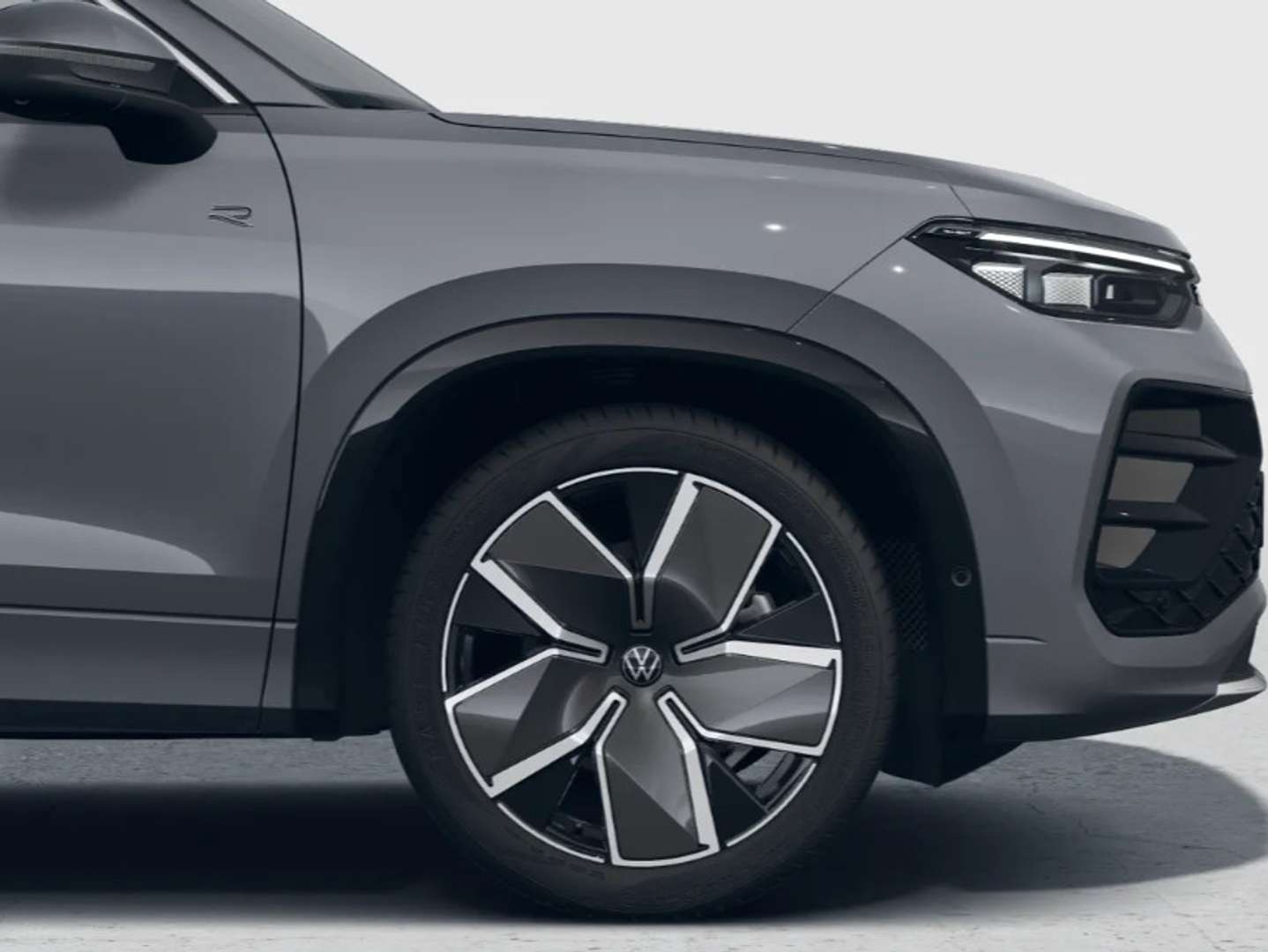 Volkswagen T-CROSS R-Line EHybrid - 2026 - Joinsteer - #2