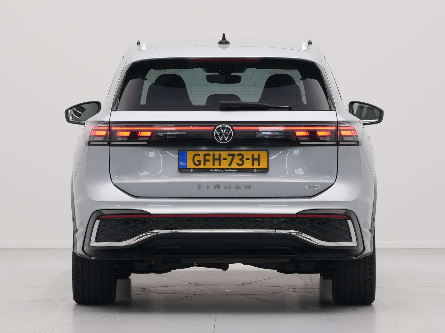 Volkswagen TIGUAN R-Line - 2024 - Joinsteer - #9