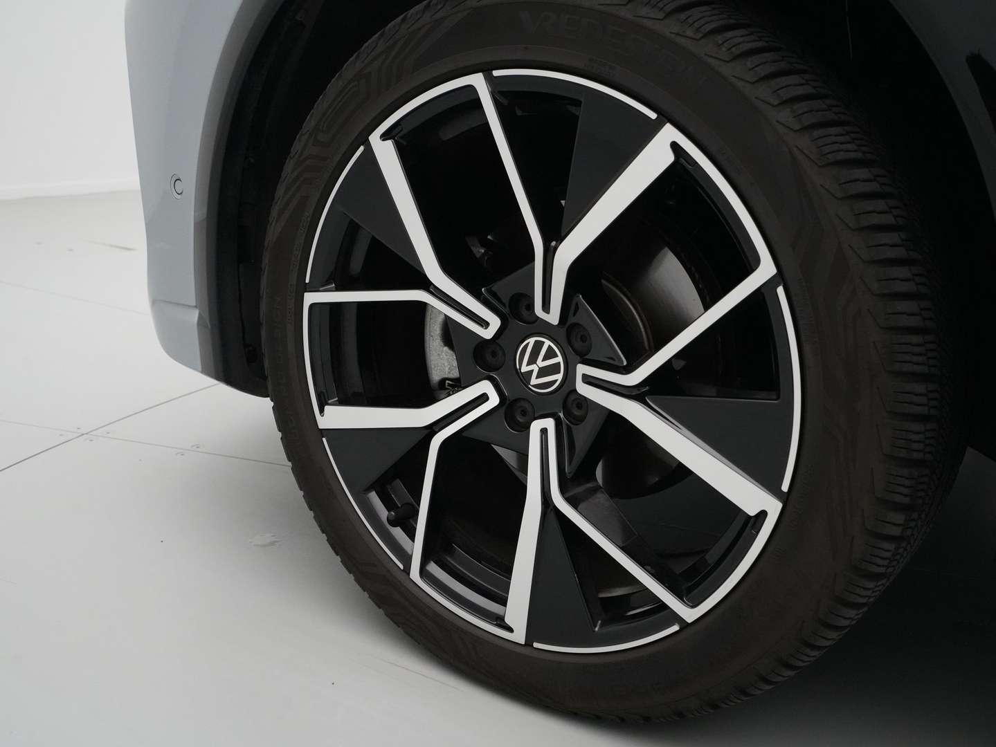 Volkswagen TIGUAN R-Line - 2024 - Joinsteer - #14