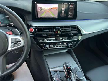 BMW Série 5 M5 Competition — photo 8