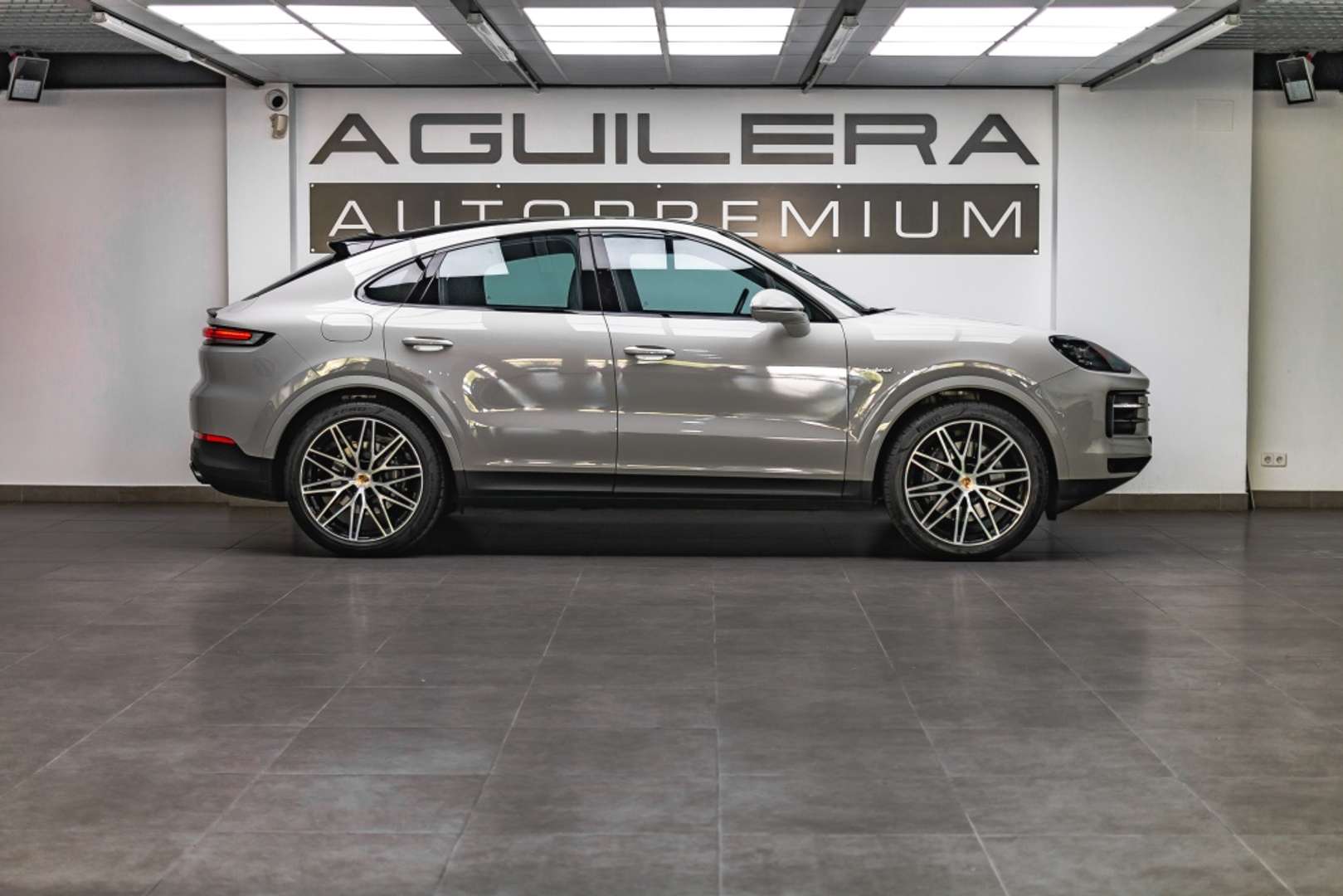 Porsche Cayenne II E-Hybrid - 2023 - Joinsteer - #2