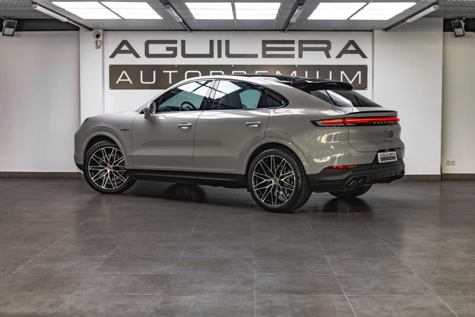 Porsche Cayenne II E-Hybrid - 2023 - Joinsteer - #3