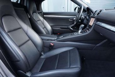 Porsche Boxster S — photo 16