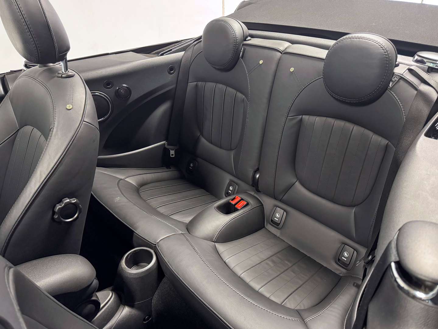 Mini Cabriolet Cooper S - 2020 - Joinsteer - #8