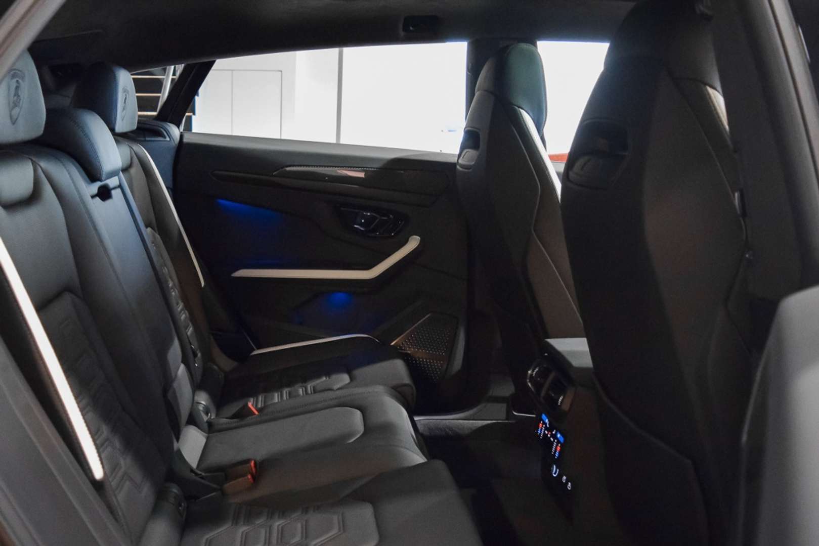 Lamborghini Urus 4.0 V8 Biturbo - 2026 - Joinsteer - #8