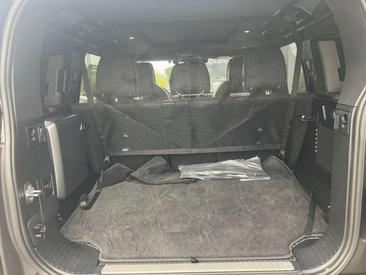 Land Rover Defender 110 4.4 V8 MHEV Octa AWD Aut. — photo 16