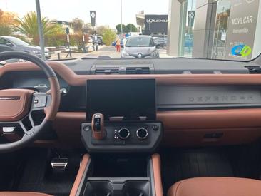 Land Rover Defender 110 4.4 V8 MHEV Octa AWD Aut. — photo 17