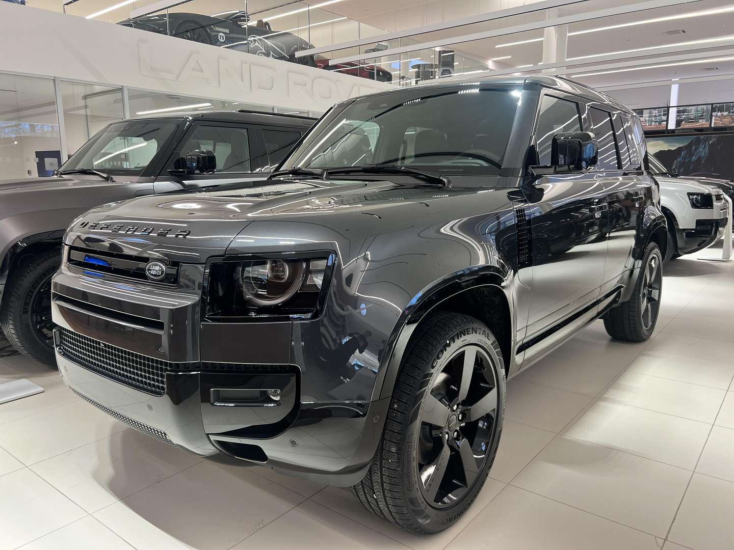 Land Rover Defender 110 X-Dynamic SE D250 - 2026 - Joinsteer - #1