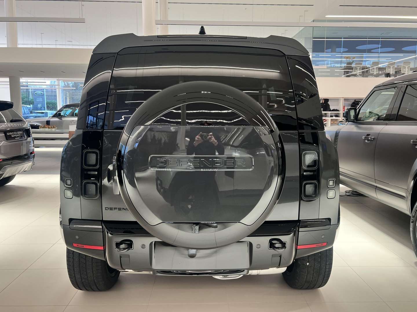 Land Rover Defender 110 X-Dynamic SE D250 - 2026 - Joinsteer - #6