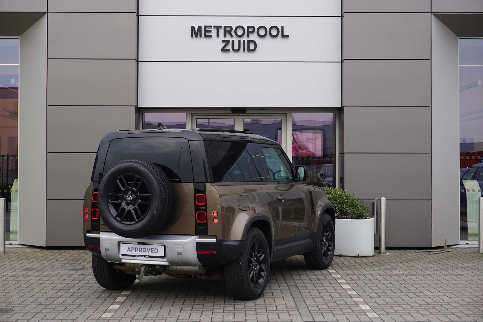 Land Rover Defender 90 D200 S - 2025 - Joinsteer - #2
