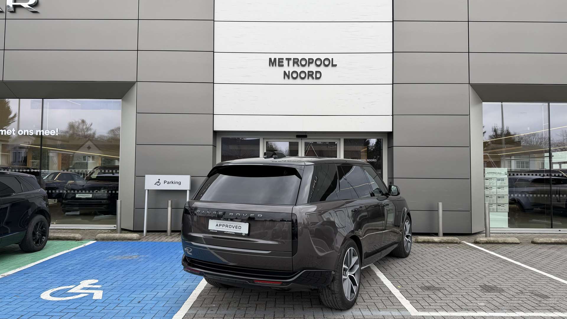 Land Rover Range Rover P460e LWB HSE - 2024 - Joinsteer - #4