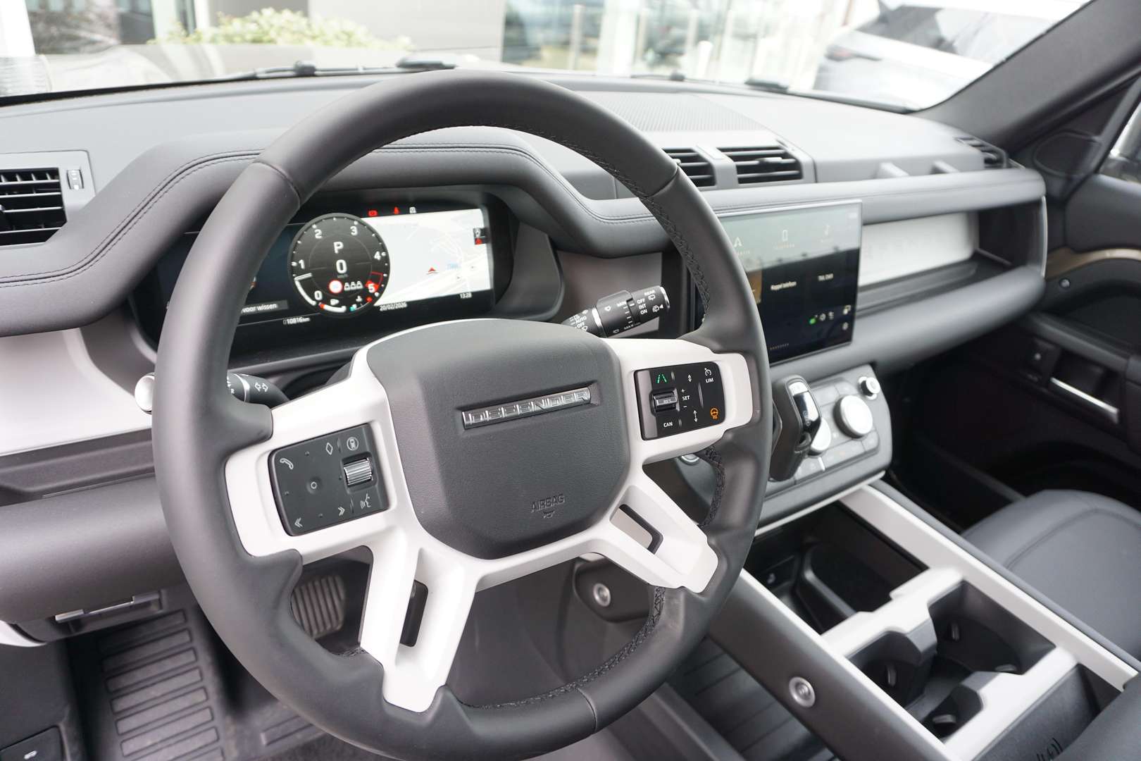 Land Rover Defender 90 D200 S - 2025 - Joinsteer - #10