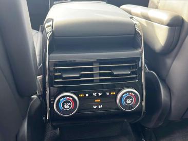 Land Rover Range Rover Sport Autobiography P550e Hybrid — photo 15
