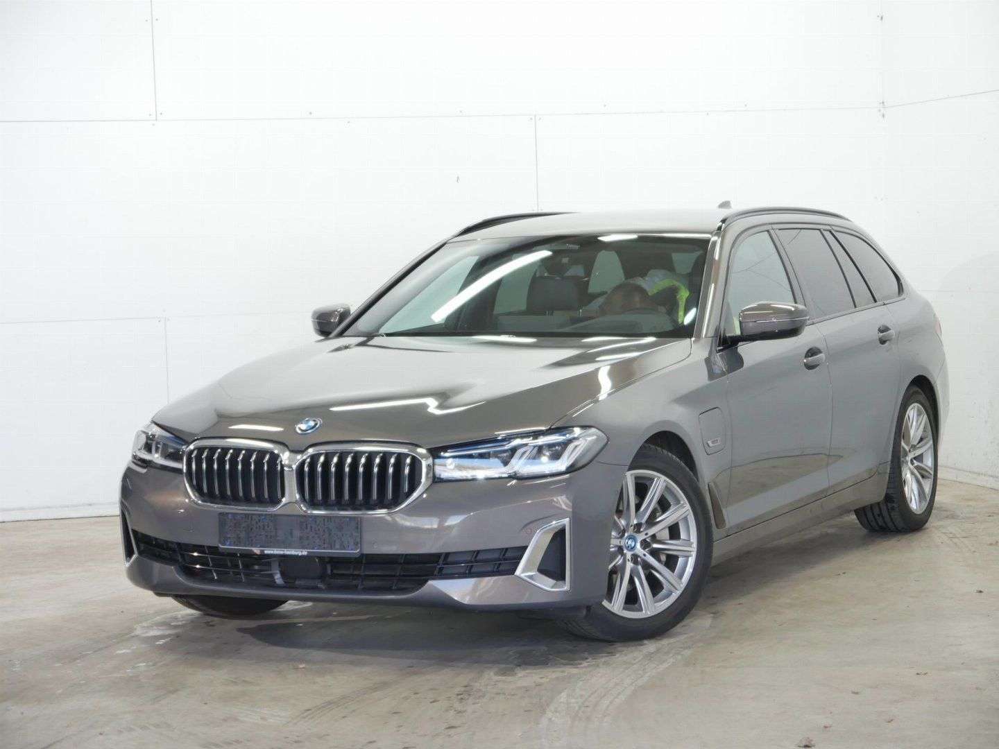 BMW Série 5 530e XDrive Luxury Line - 2023 - Joinsteer