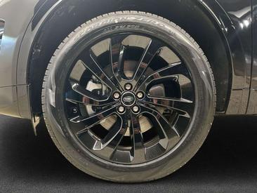 Land Rover Discovery Sport D200 Dynamic SE — photo 9