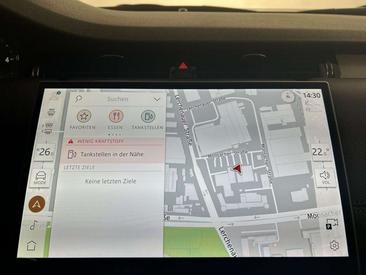 Land Rover Discovery Sport D200 Dynamic SE — photo 17