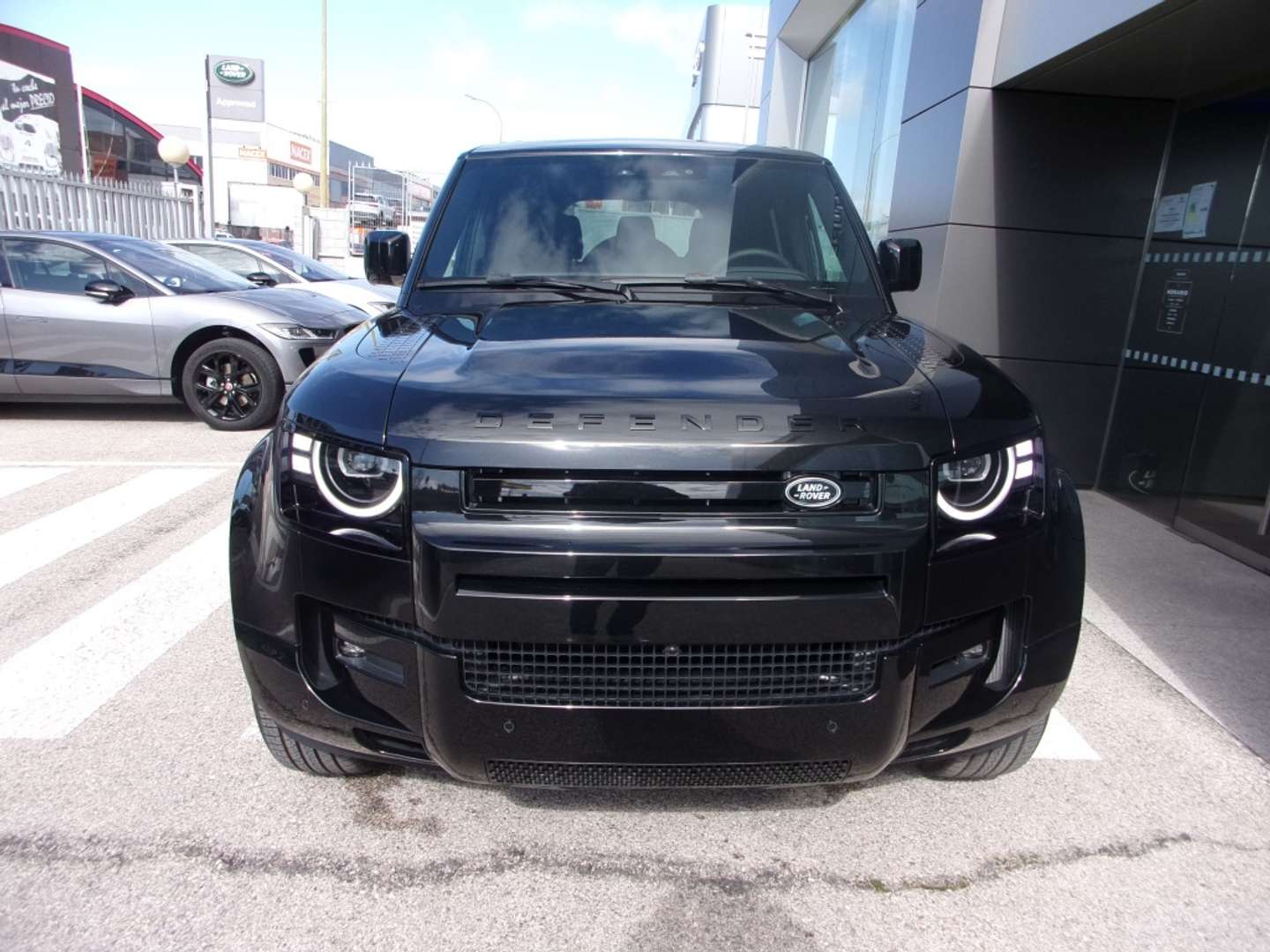 Land Rover Defender 110 X-Dynamic SE 3.0D L6 MHEV 350 AWD Aut. - 2026 - Joinsteer - #3