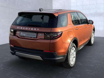 Land Rover Discovery Sport P300e S — photo 4