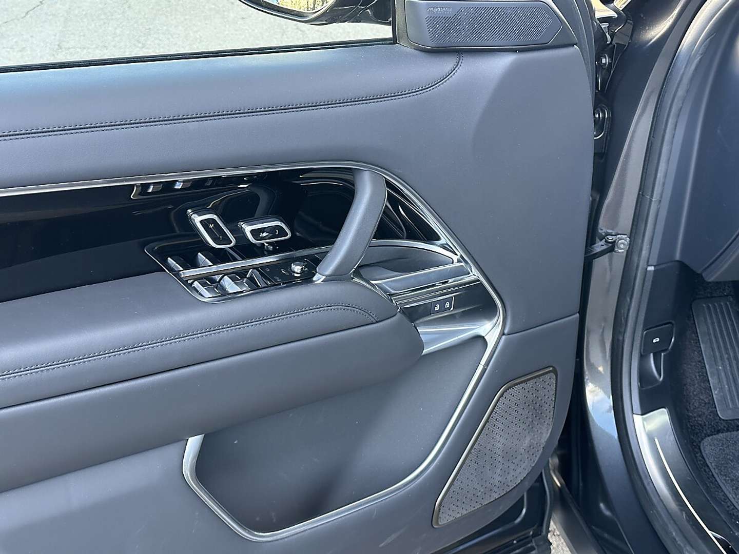 Land Rover Range Rover P550e PHEV AWD Autobiography - 2025 - Joinsteer - #40