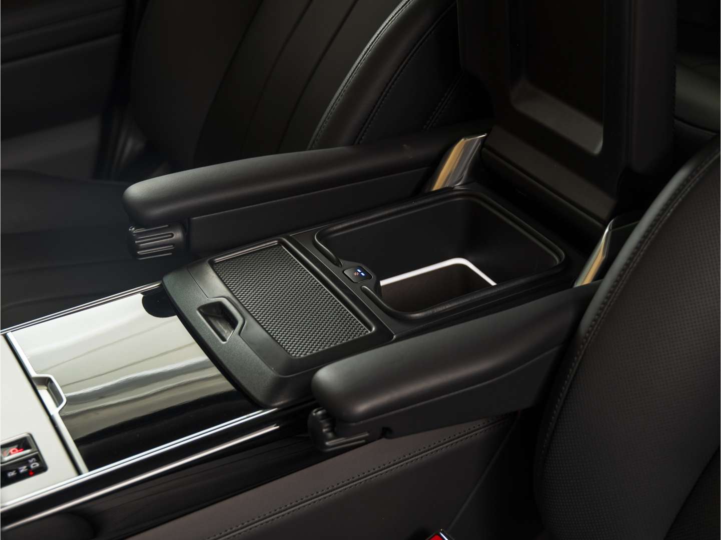 Land Rover Range Rover Autobiography 3.0 P550e - 2025 - Joinsteer - #31