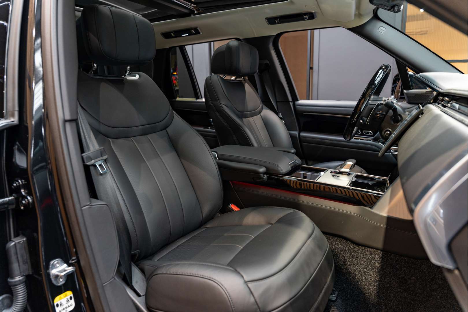 Land Rover Range Rover P550e Autobiography 3.0 P550e PHEV Autobiography - 2025 - Joinsteer - #30