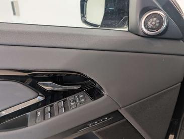 Land Rover Range Rover Evoque Dynamic SE Awd 1.5 I3 Phev — photo 12