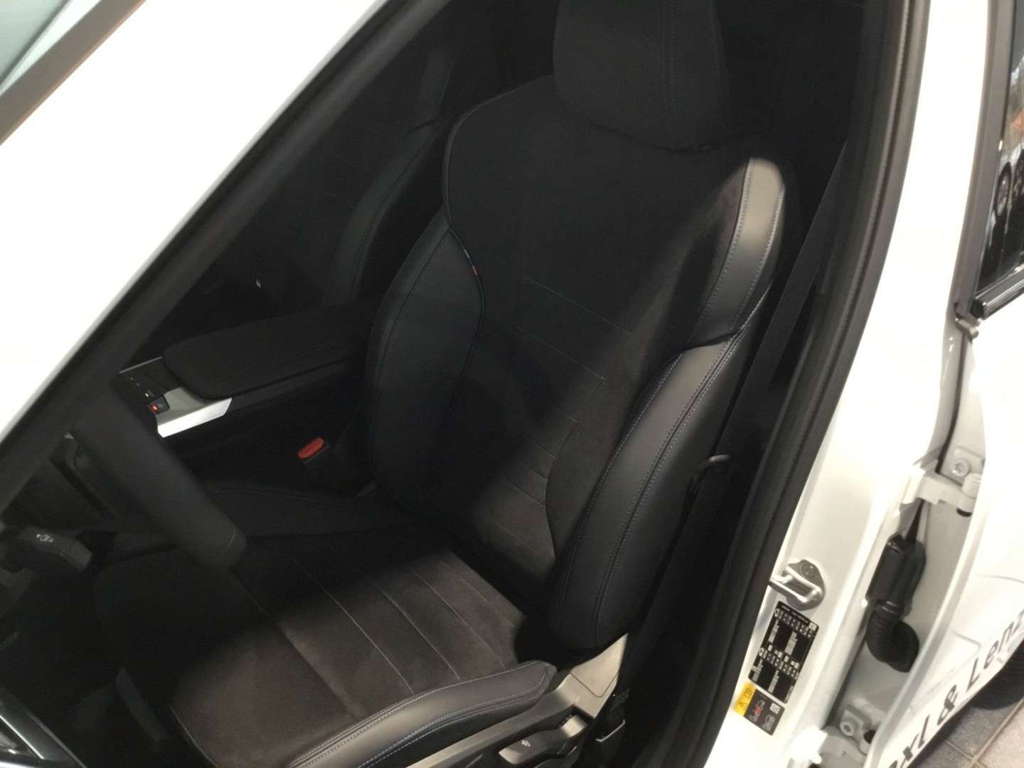 BMW IX1 XDrive M Sport - 2023 - Joinsteer - #8