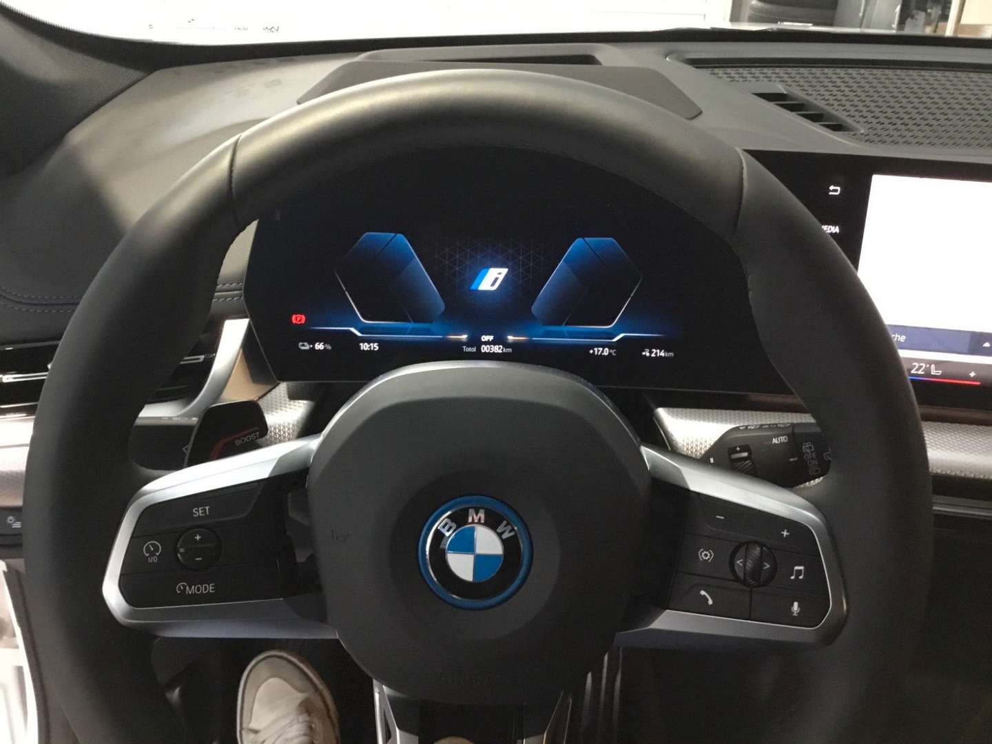 BMW IX1 XDrive M Sport - 2023 - Joinsteer - #12