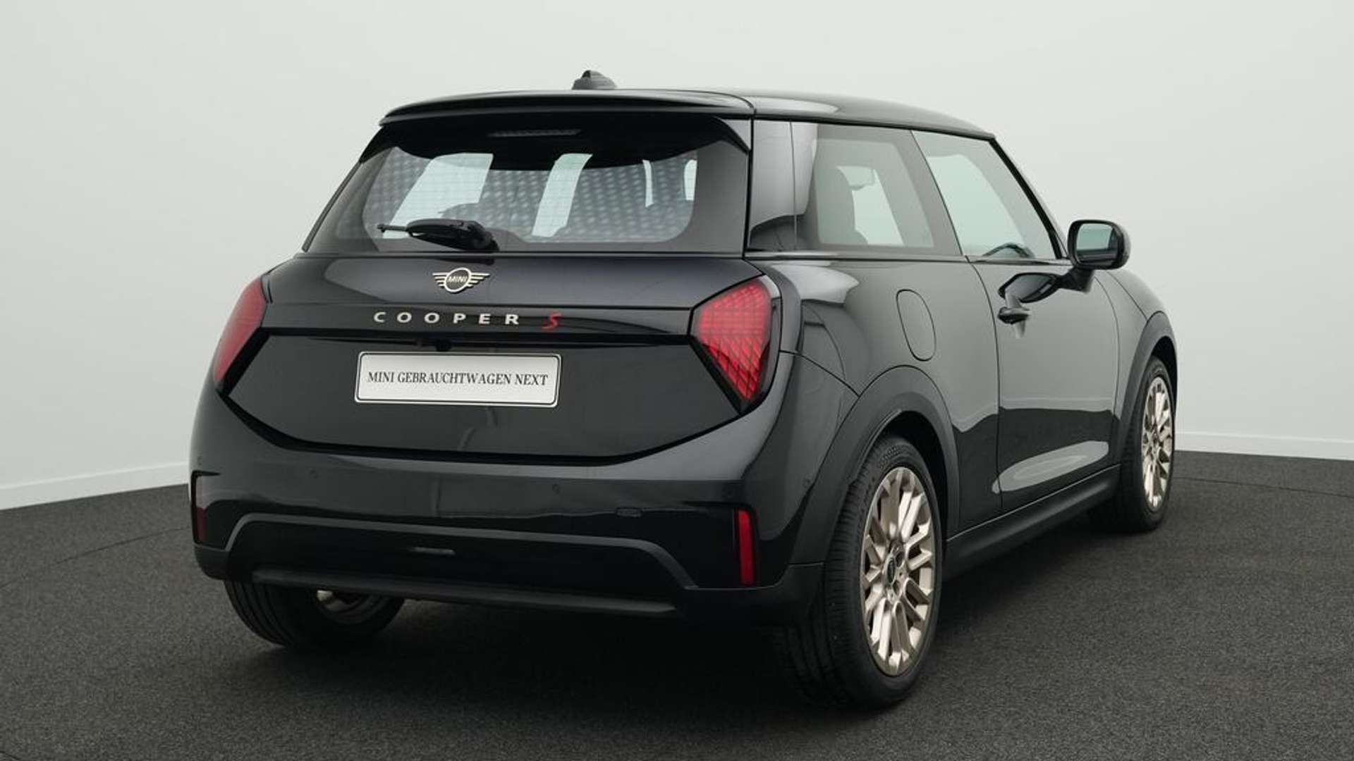 Mini Hatch Favoured Cooper S - 2024 - Joinsteer - #4