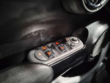 Mini 5 Portes Cooper S — photo 11