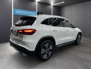Mercedes GLA 180 Progressive — photo 3