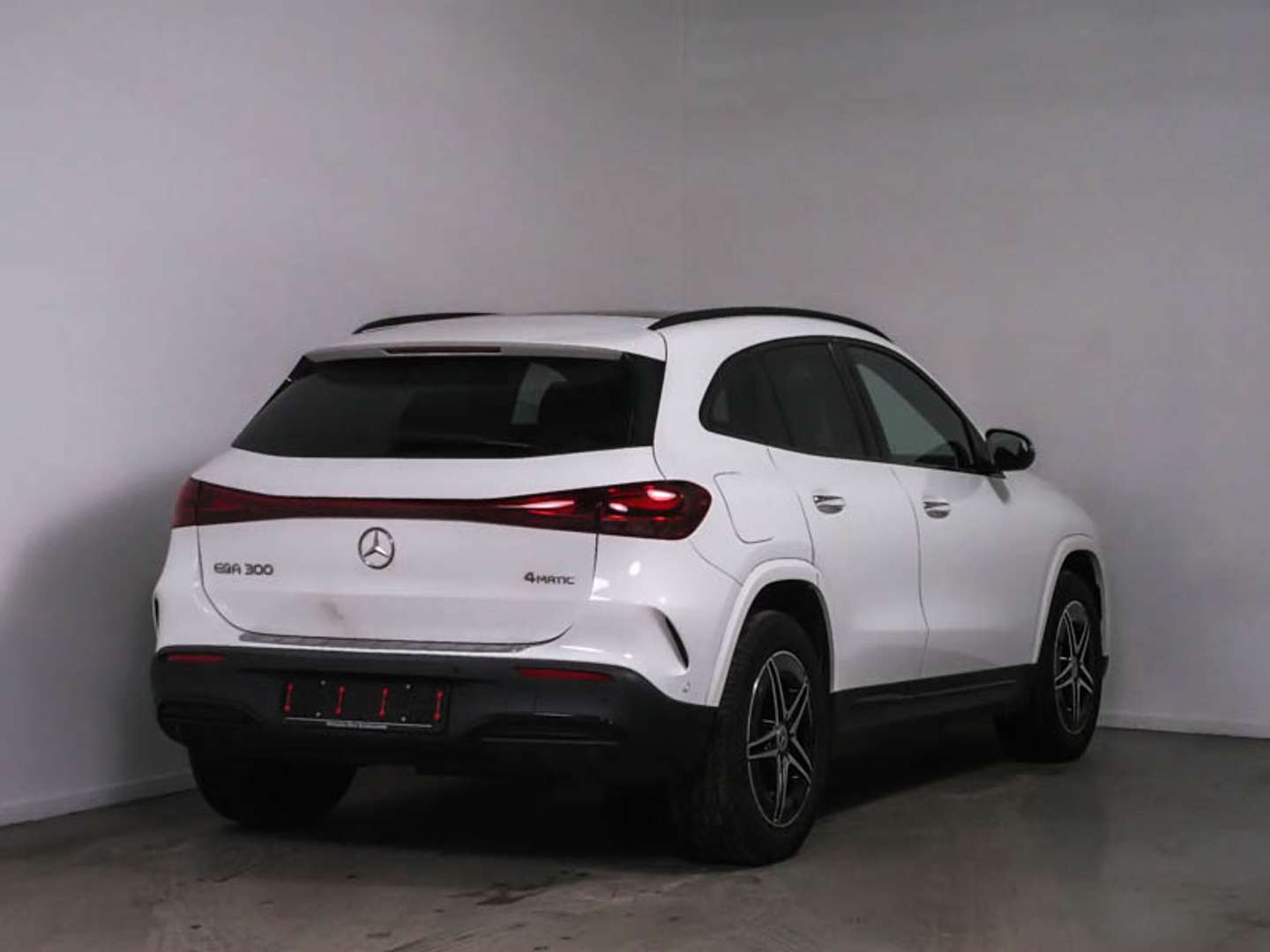 Mercedes EQA 300 Night Edition - 2024 - Joinsteer - #1