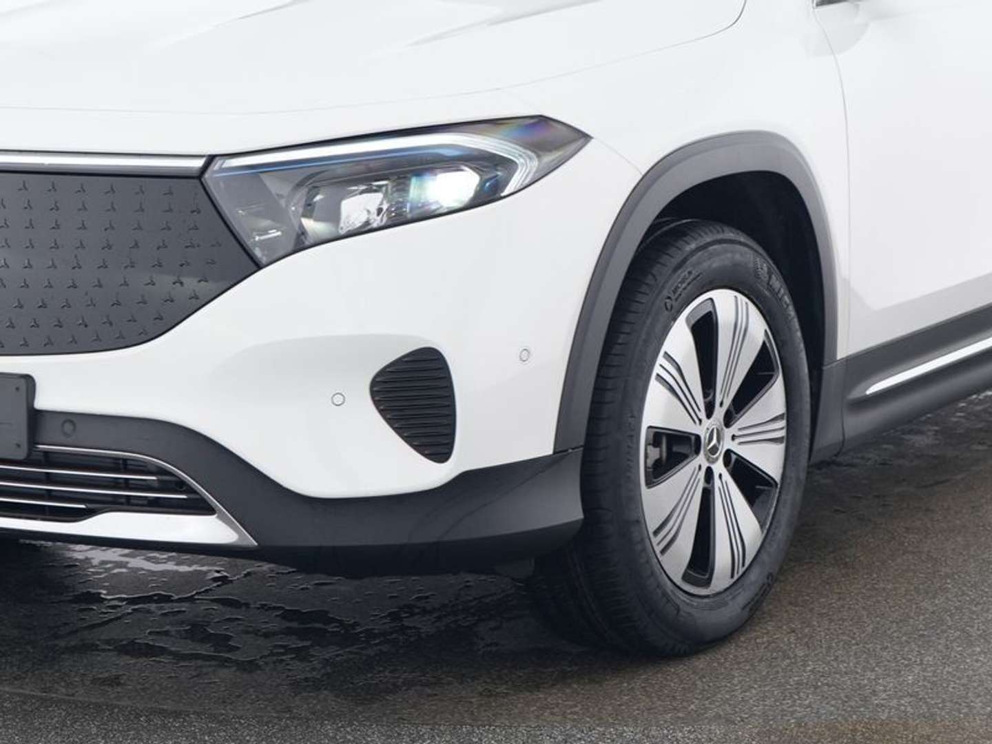 Mercedes EQB 300 - 2024 - Joinsteer - #1