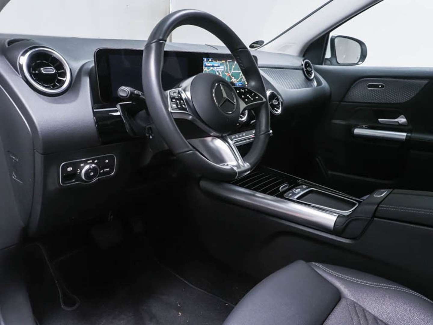 Mercedes GLA 200 - 2024 - Joinsteer - #3